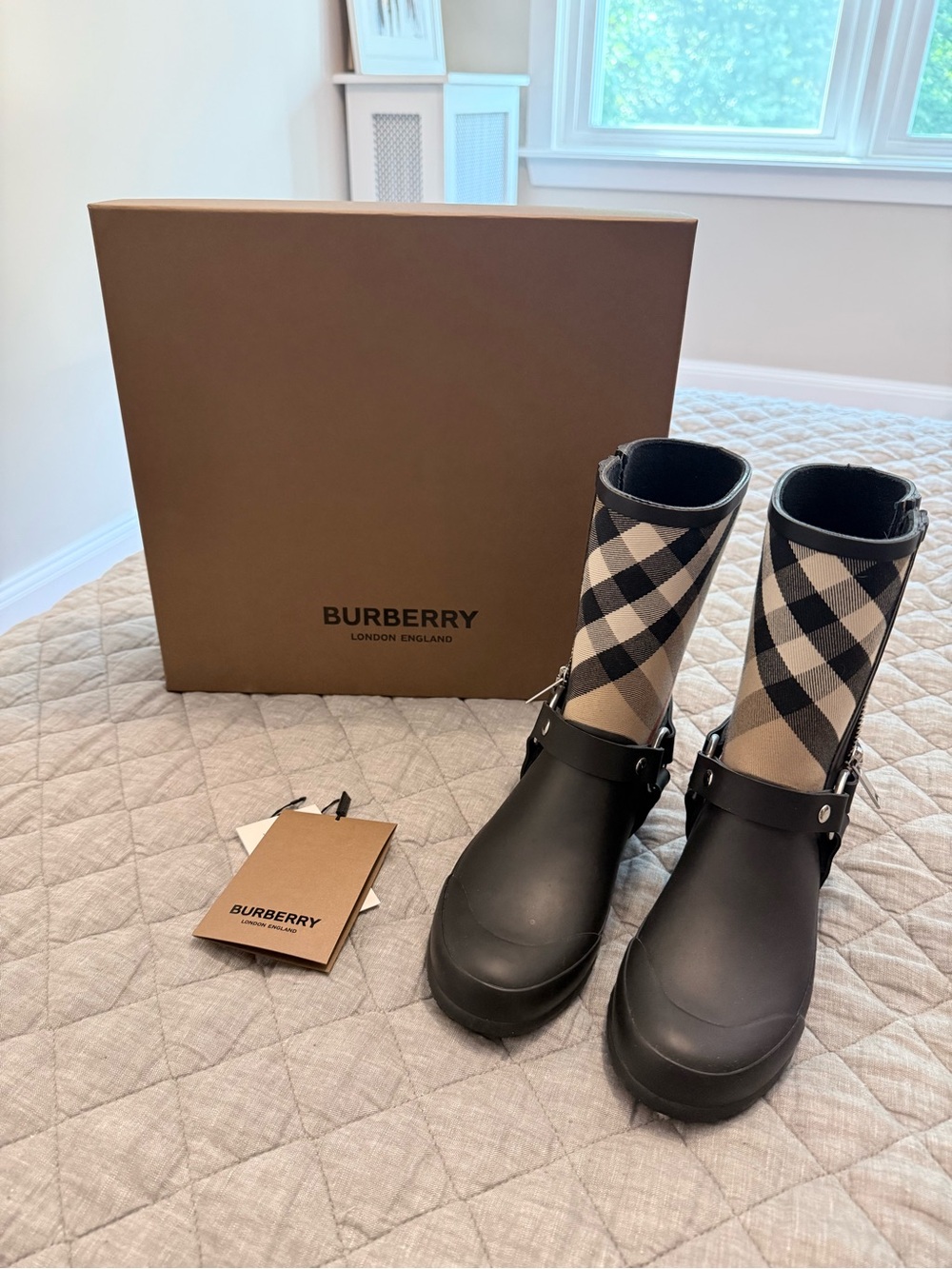 Burberry Women’s Black Rubber Boots with House Check Size 36